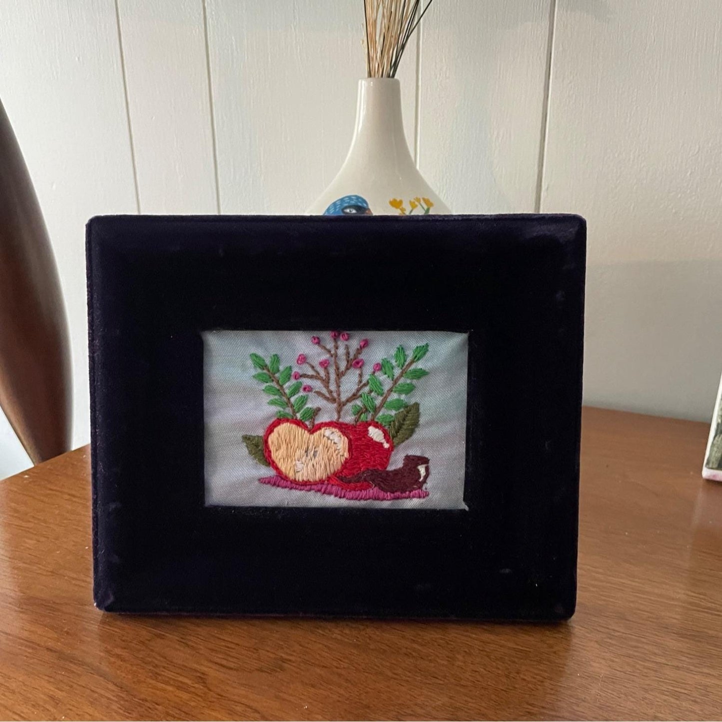Rosh Hashanah Apple Artwork - Hand Embroidered