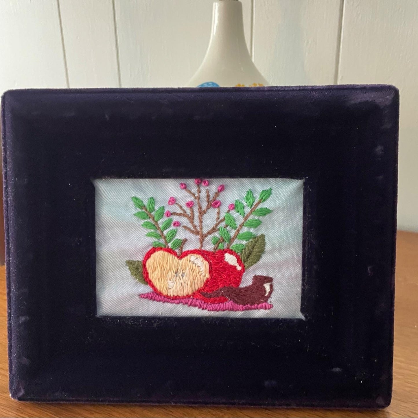 Rosh Hashanah Apple Artwork - Hand Embroidered